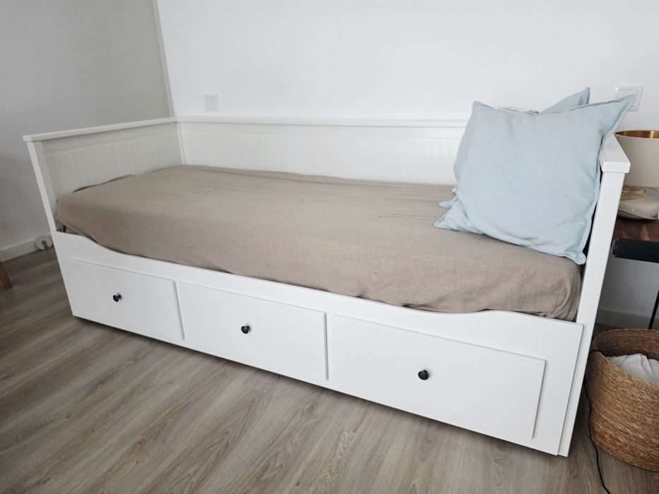 Cama Hemnes - IKEA
