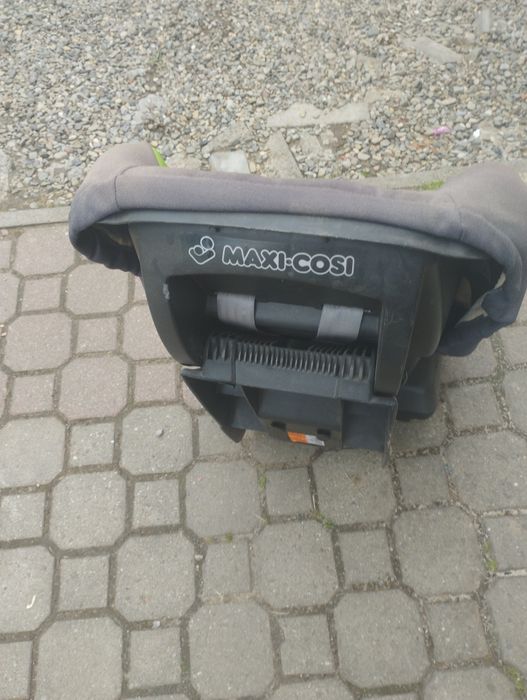 Fotelik maxi Cosi oddam za darmo