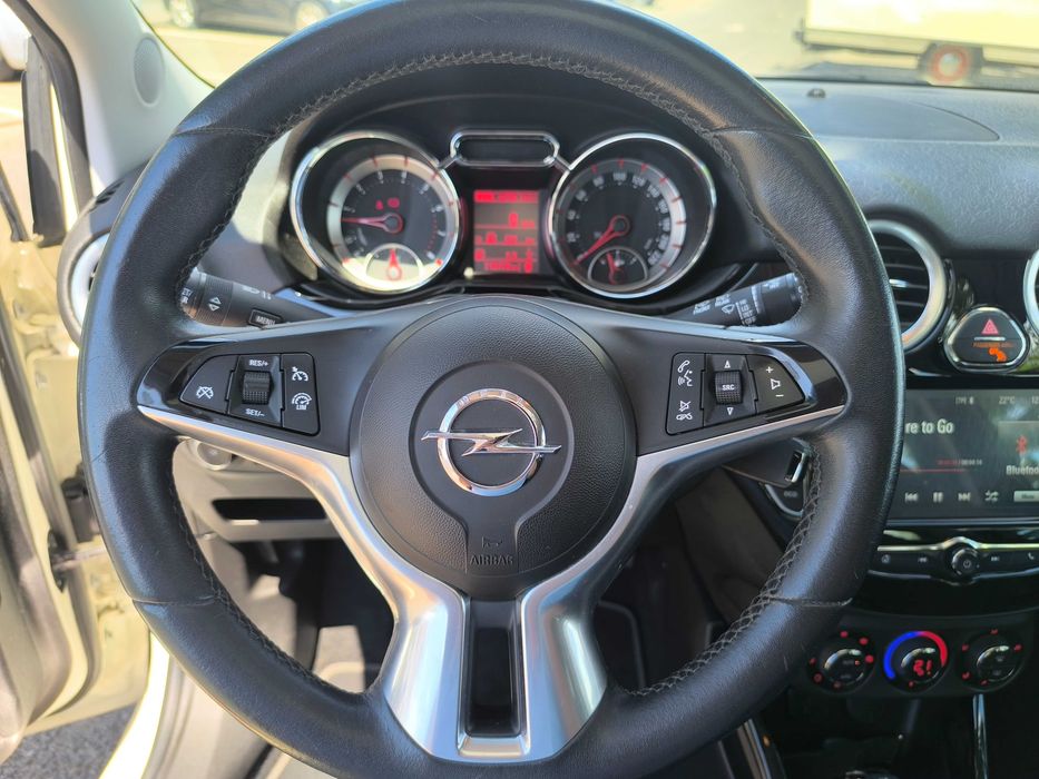 Opel Adam 1.0 Turbo 115cv CX6 Velocidades em bom estado