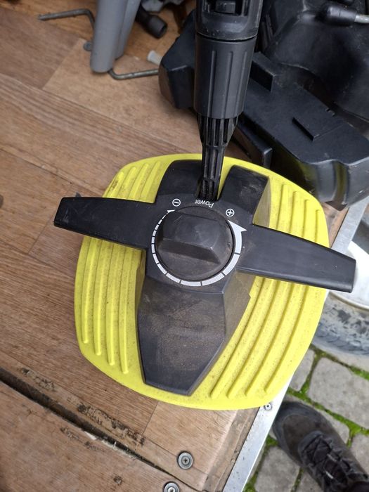 щітка для очищення бруківки Karcher