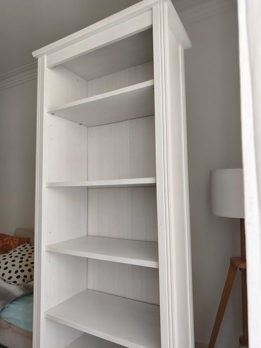 Estante Ikea em ótimo estado