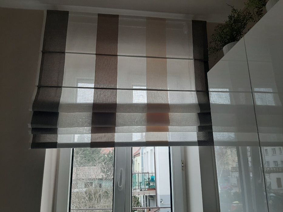 Roleta rzymska z systemem łańcuszkowym