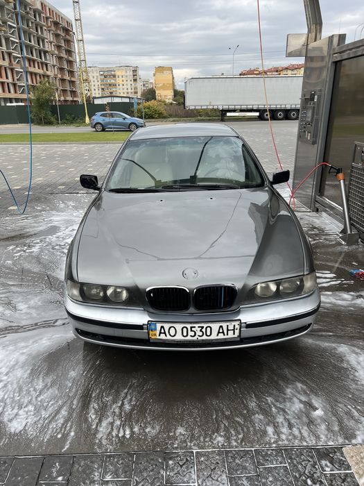 Продам бмв е39 2.5