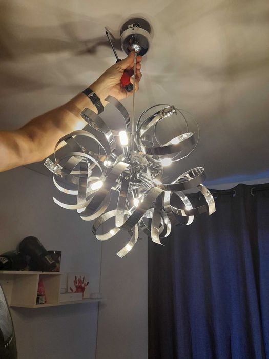 Sprzedam lampę wiszącą