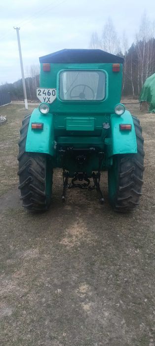 Продам трактор т 40 АМ в хорошому стані.