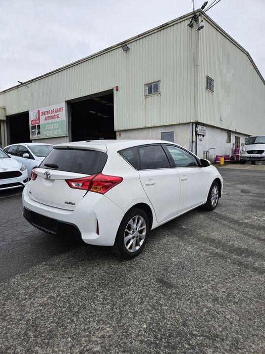 Toyota Auris 1.4 D4D de 2014 para peças