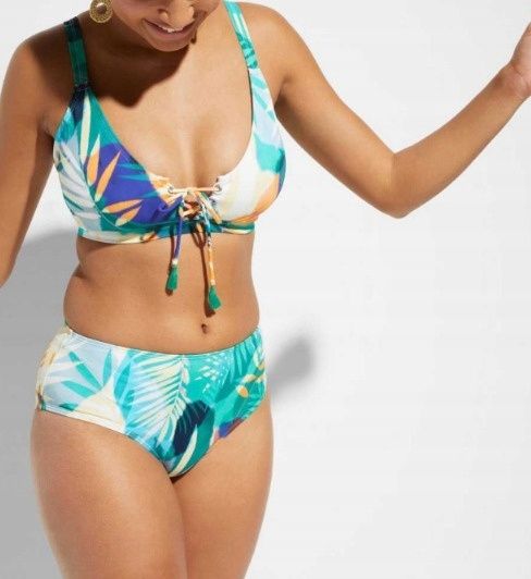 B.P.C bikini bustier ze sznurowaniem i figi z wysokim stanem 38 (75D).