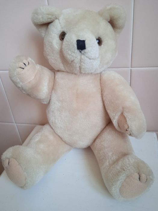 Miś pluszowy  wys. 35 cm beżowy niemiecki nowy