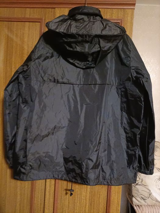 Куртка легка  XL