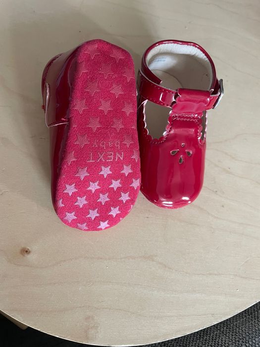 Buty sandałki next