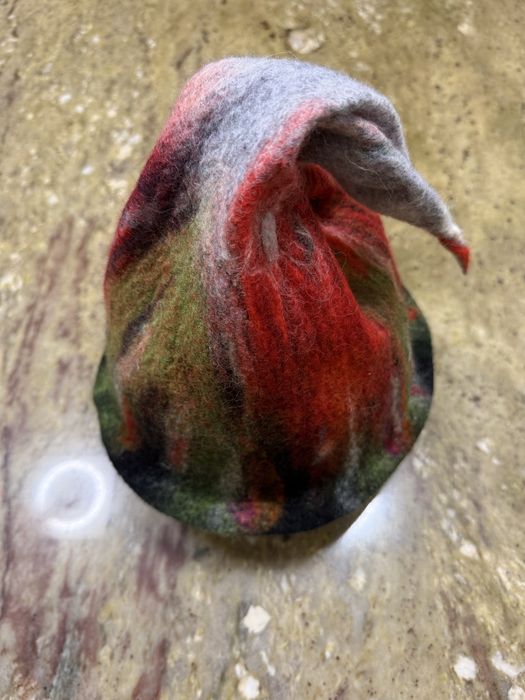 Czapka do sauny ręcznie filcowana z welny merynosow