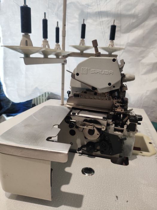 Оверлок, Оверлок п'ятинитковий промисловий, Siruba