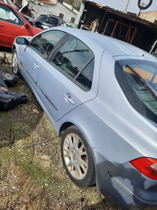 RENAULT Laguna II Hatchback (BG) 1.9 dCi Diesel 120 cv / 88 kW