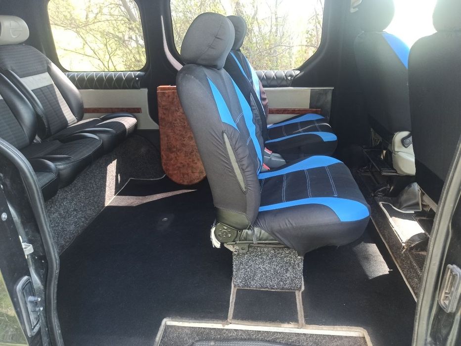 Opel Vivaro 2011