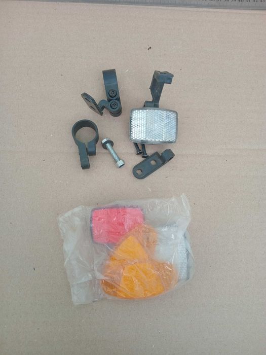 Катафоти відбивачі світла велосипедні