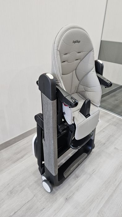 Дитячий стілець Peg-Perego Siesta