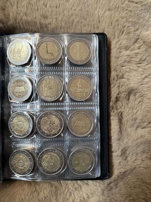 Vendo várias moedas 2€