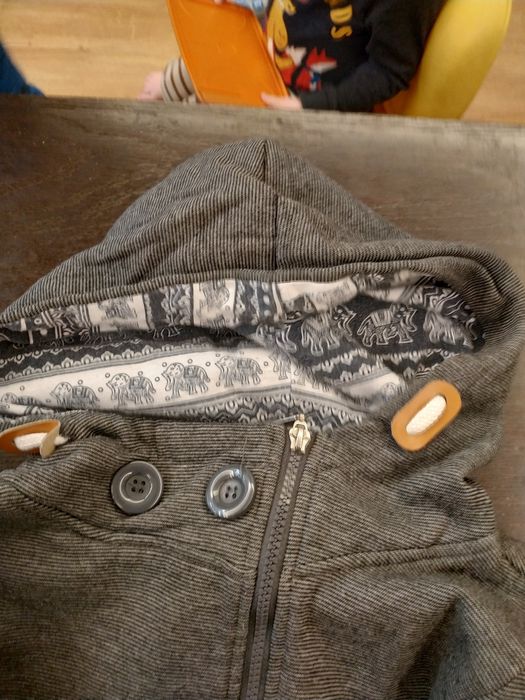 długa bluza lhd rozmiar S kaptur