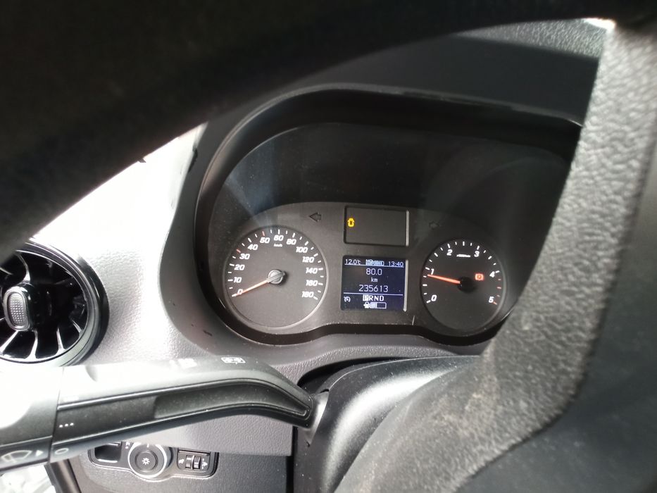 Mercedes-Benz Sprinter 907