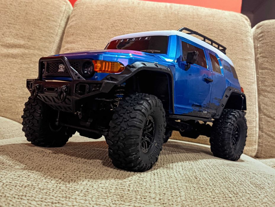 Rc crawler 1/10 ( Toyota Fj Cruiser)