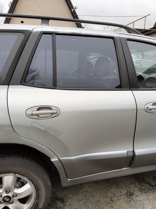 Двері Hyundai Santa Fe Classic