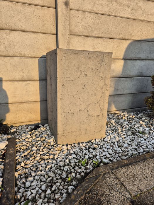 Donice beton architektoniczny 40x40x70