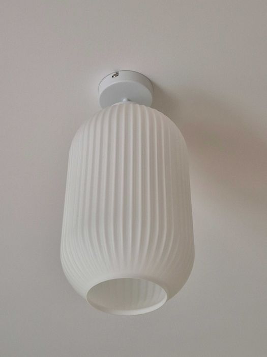 Lampa SUNNY 3 szkło opalowe, biała ryflowana/karbowana