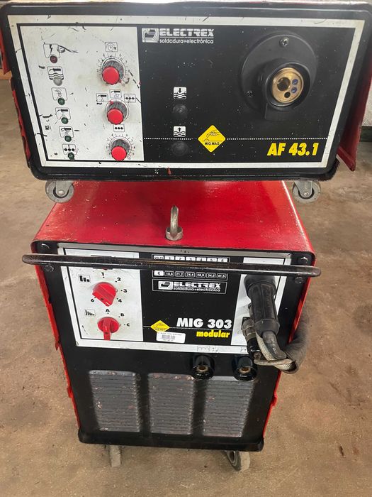 Semi automática ELECTREX MIG303