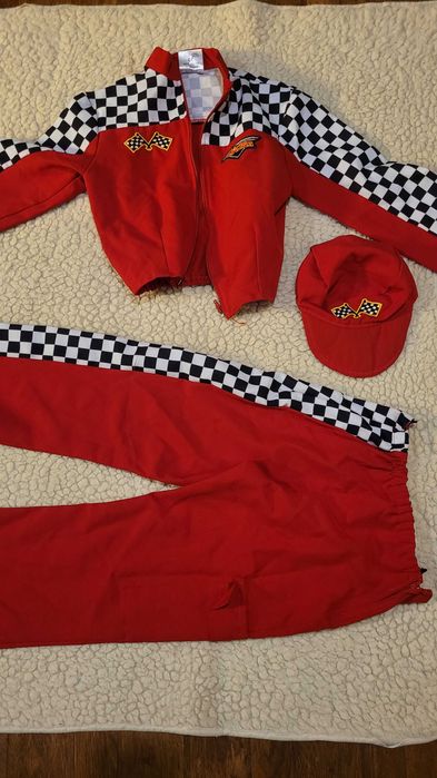 Stroje karnawałowe przebrania dla dzieci - głównie rycerskie