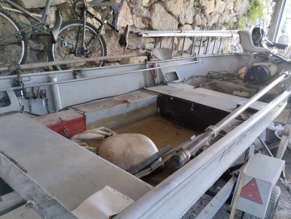 Barco Levefort alumínio