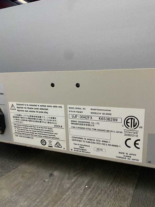 ТЕРМІНОВО Настільний ультрафіолетовий принтер Mimaki UJF-3042FX