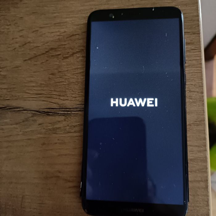 Telefon Huawei P smart wszystkie sieci +Nokia 2610