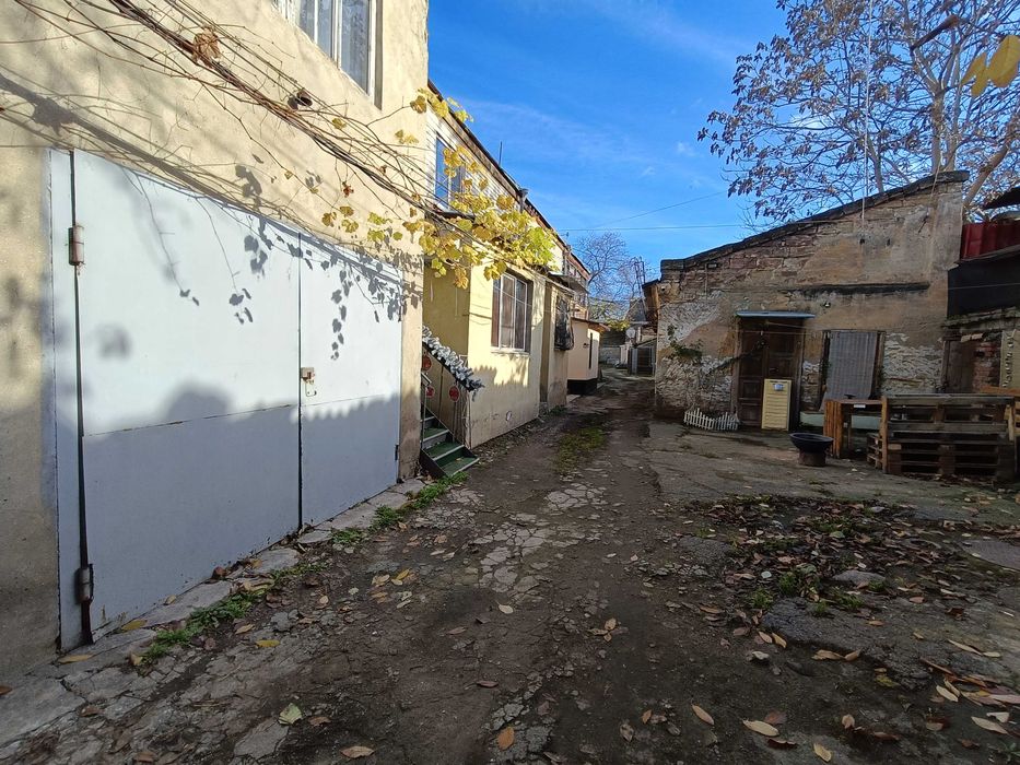 2 ком со своим двориком, АГВ, колонка, можно под гос. программы