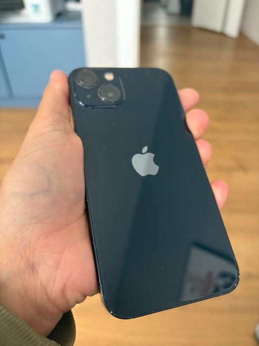 Sprzedam IPhone 13