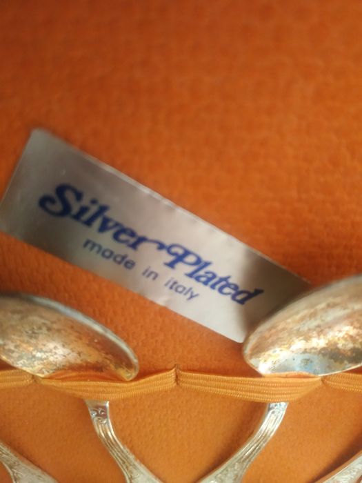 Набор столовых приборов на 12 персон (посеребрение)