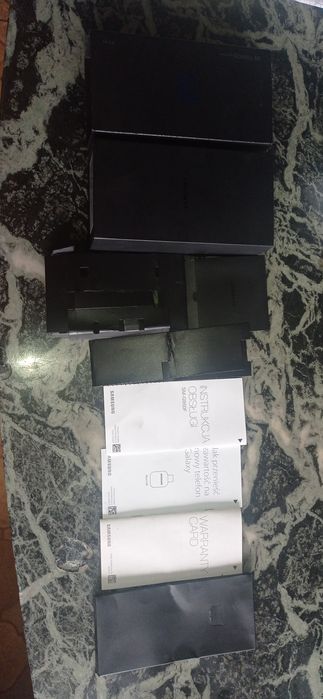 Pudełko od telefoniu Samsung Galaxy S8 od koloru Arctic Silver