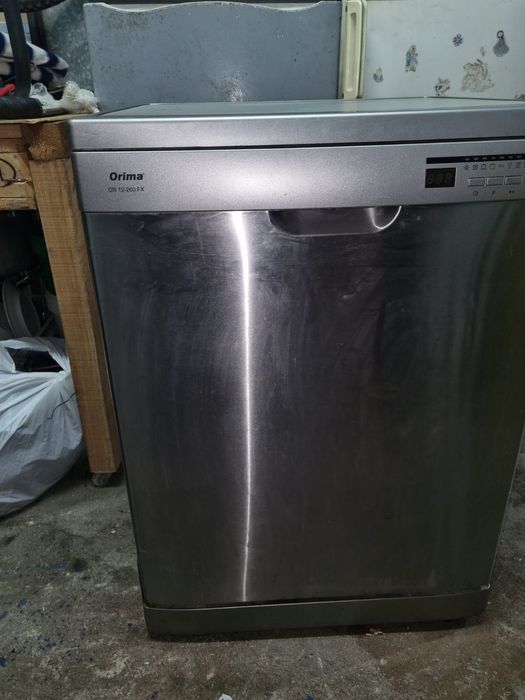 Máquina de lavar louca Orima cinzento