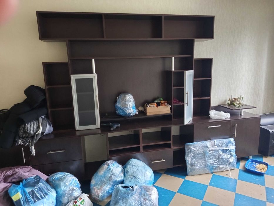 Продам ,мебель для зала .Стенка .