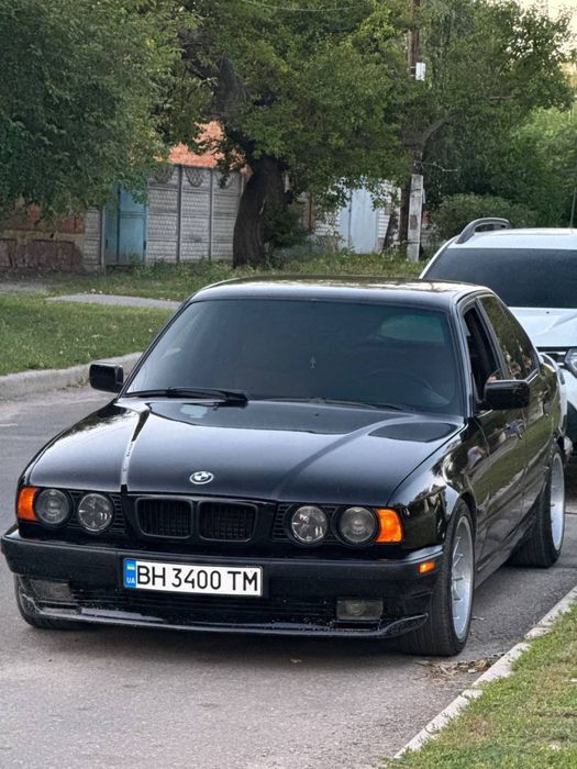 BMW 5 series e34 m50b25
