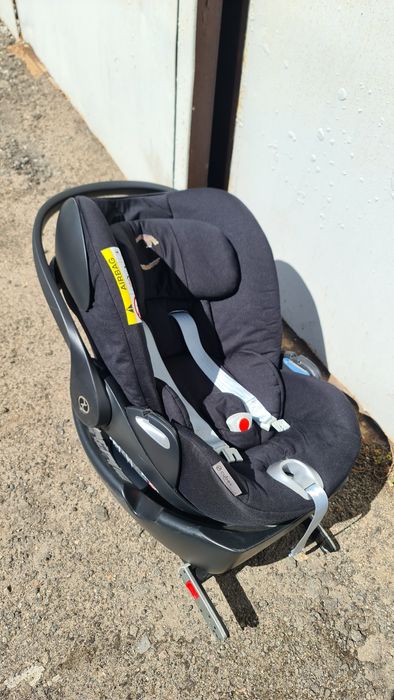 Автокрісло cybex cloud Q з базою