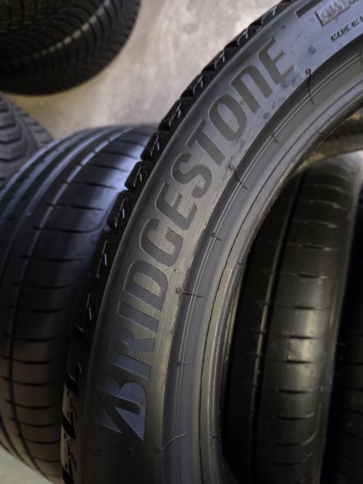opony używane 245/40R19 Bridgestone Turanza T005