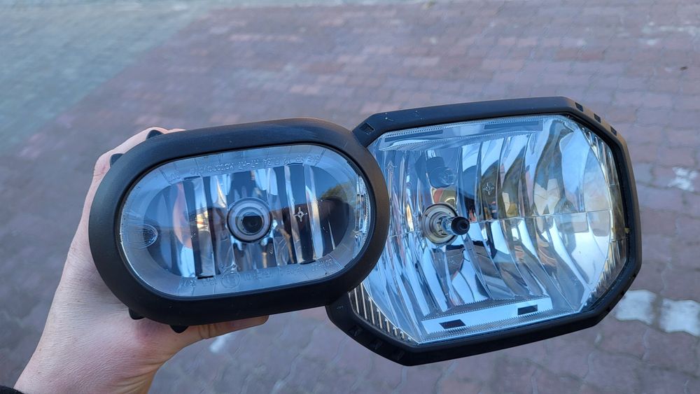 Lampa reflektor Hella - BMW GS 800 adventure