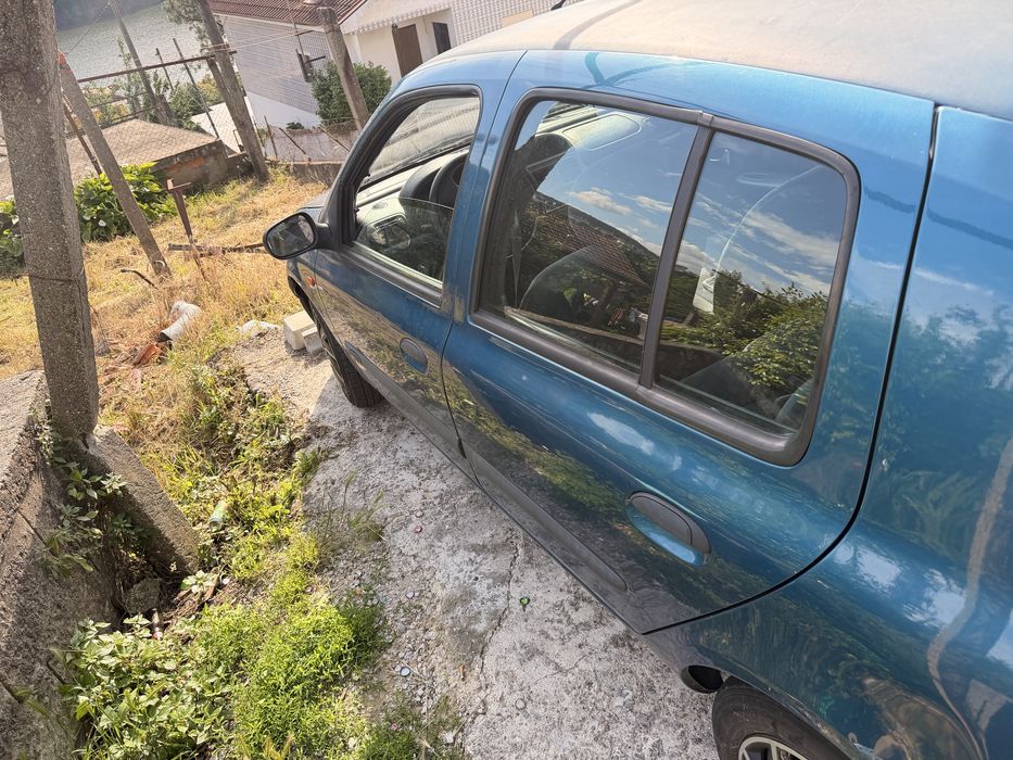 Renault clio 1999
