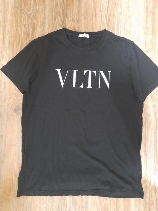 Футболка Valentino.Оригинал. Размер XL.