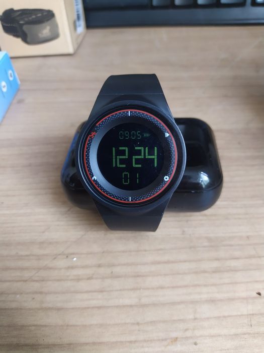 Розумний годинник, фітнес трекер активності життя, водонепроникний