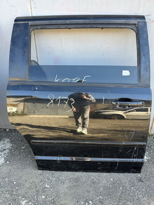 Двери боковые Dodge Grand Caravan 2011-20 год
