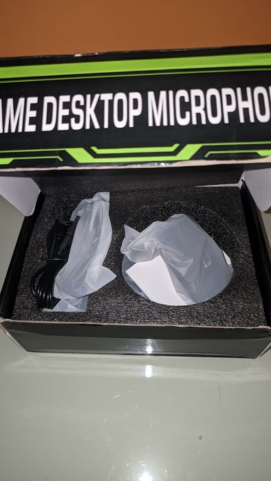 U120 Jogo Desktop Microfone com luzes de respiração RGB