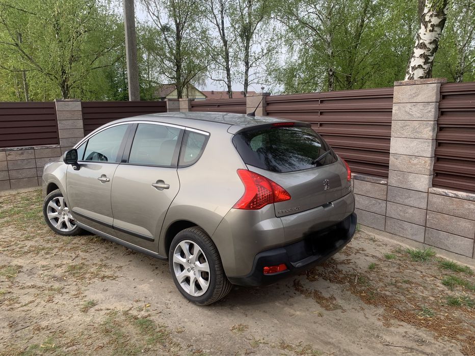 Задня Ляда Peugeot 3008 5008 Кришка багажника Пежо 5008 3008 Кляпа