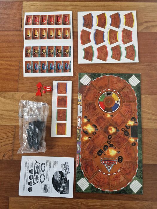 Jogo de tabuleiro Disney Cars