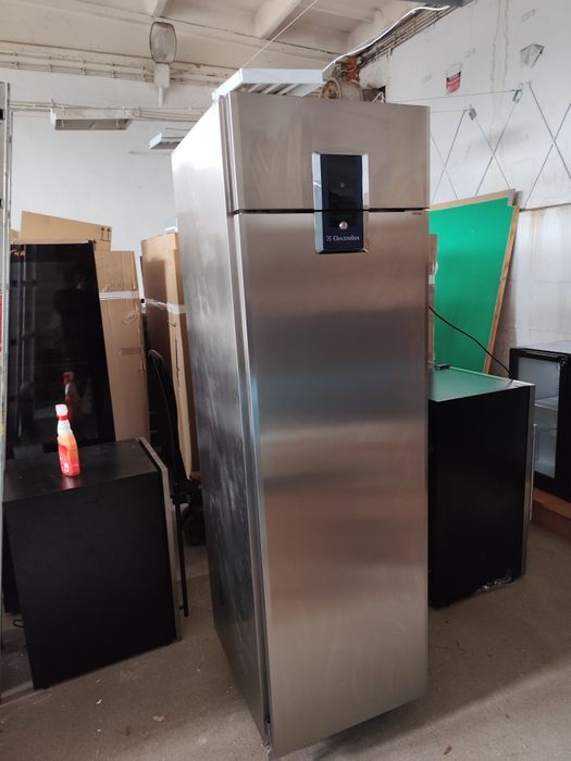 Zamrażarka Gastronomiczna Szafa Mroźnicza Electrolux PS04F1FHC